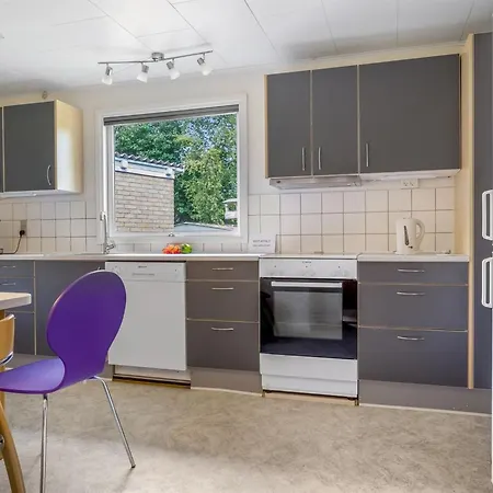France - 5km From The Sea By Interhome *