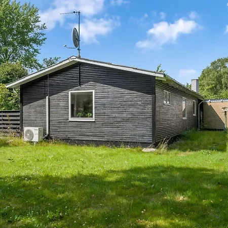 France - 5km From The Sea By Interhome Ferienhaus